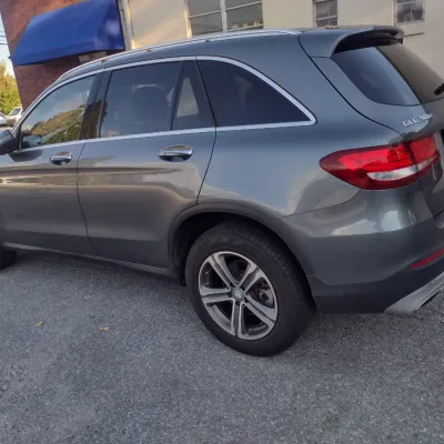 Mercedes-Benz GLC 300 4Matic Selenite Gray Four Door with 104,300 Miles