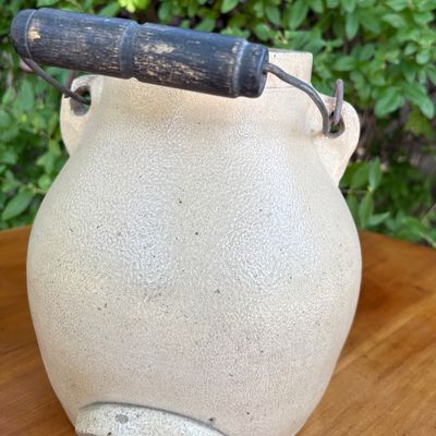 STONEWARE BATTER JUG W/LEAF COBALT/ WOOD & WIRE HANDLE