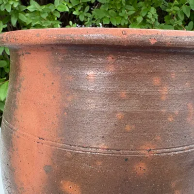 ANTIQUE REDWARE CROCK W/ROLLED RIM