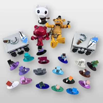 Minecraft-Style Mini Figures and Chests with Five Nights at Freddy’s Figure