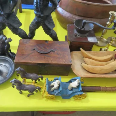 Sale Photo Thumbnail #128
