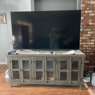 Large tv and stand Vizio 