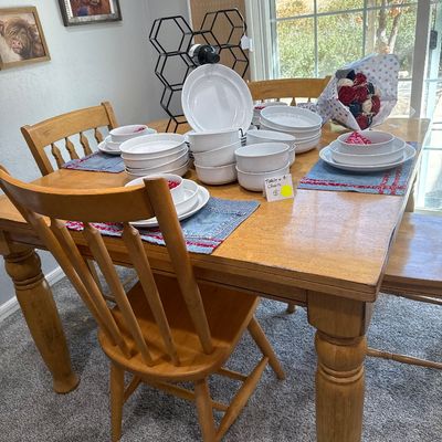 Dining table 