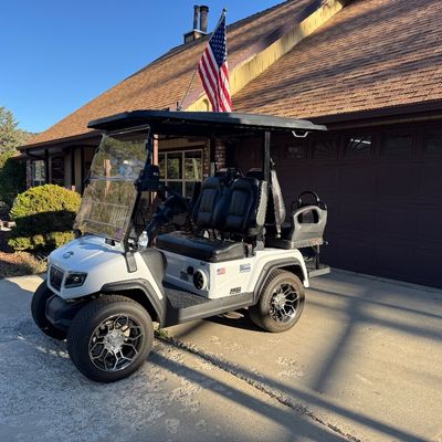Golf cart brand new 