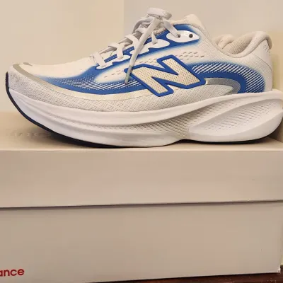 Sale Photo Thumbnail #359: New Balance Ellipsev1, White with Blue Bird • Parker Valby edition 
Shoes have some scuff marks that can easily be cleaned.
*See Photos.