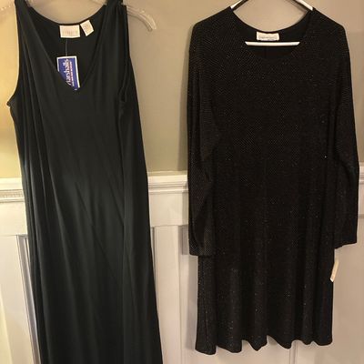 Sale Photo Thumbnail #443: Both new and unworn