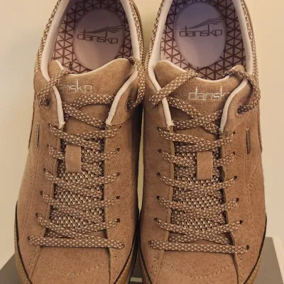 Sale Photo Thumbnail #377: NIB
Women's Size: 39 
Dansko 
Paisley Suede 
Walnut 
Waterproof Footwear
VALUE: $165