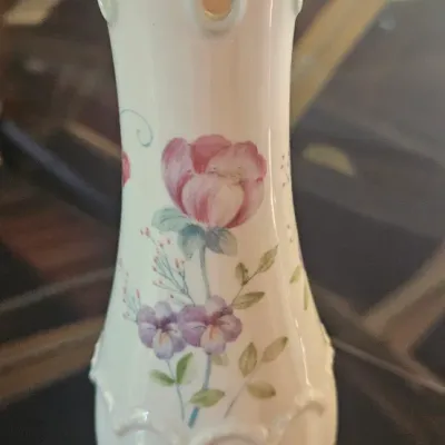 Sale Photo Thumbnail #226: 8.5 inches tall. Scalloped top.