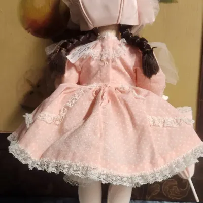 Sale Photo Thumbnail #474: Vintage Madame Alexander Doll
Abt. 14"-inch
Collector Edition with Original Tag
Excellent Condition Considering Age