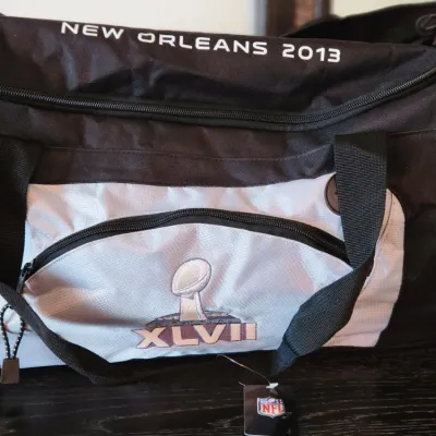Sale Photo Thumbnail #435: 2/3/2013 Superbowl XLVII Duffle Bag Still With Tags