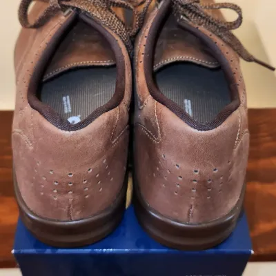 Sale Photo Thumbnail #311: Size:  8 1/2
Suede Leather
New, Includes Box.