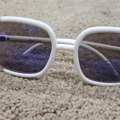 Sale Photo Thumbnail #457: Doesn't have case, but never worn.