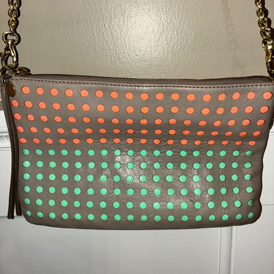 Sale Photo Thumbnail #82: Little or no wear