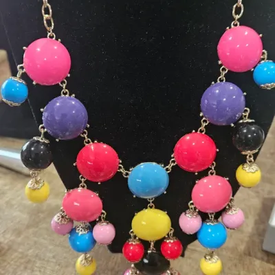 Sale Photo Thumbnail #126: Colorful Necklace