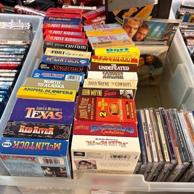 Sale Photo Thumbnail #177