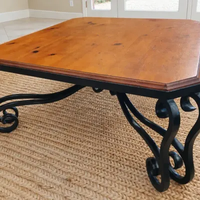 SOLID RUSTIC COFFEE TABLE