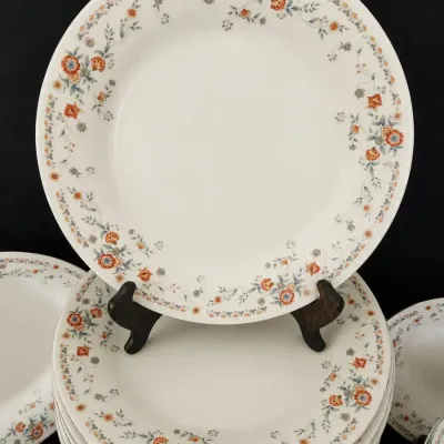 CHINA PEARL FINE CHINA DISH SET IN "JOSEPHINE" PATTERN