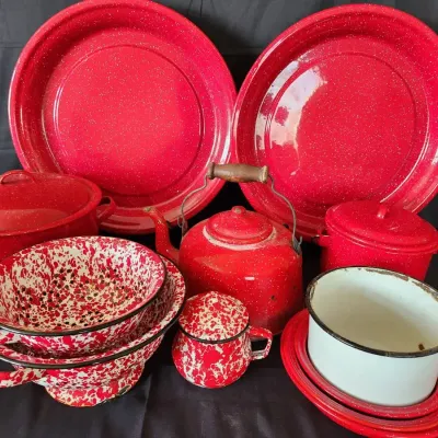 VINTAGE AND MODERN RED ENAMELWARE 