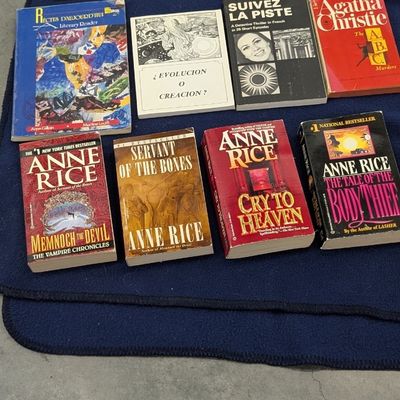 Sale Photo Thumbnail #135: Miscellaneous paperback books 12 piece  Good condition