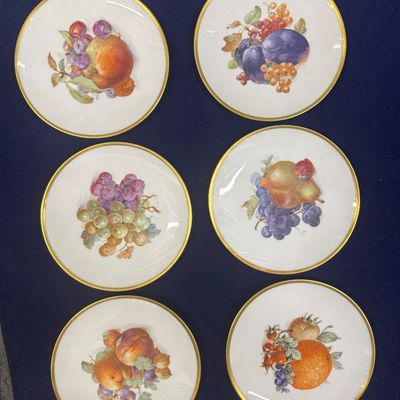 Sale Photo Thumbnail #104: 6 pc Bavaria Fruit Plates