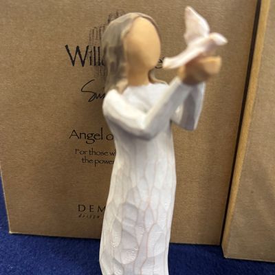 Sale Photo Thumbnail #79: 4 pc Willow Figurine .  Dove needs to be reattached on Soar