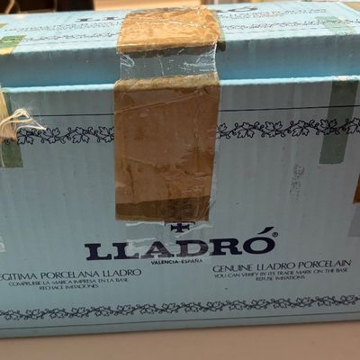 Sale Photo Thumbnail #220: 1970 Lladro "Florista camminante y pajarito" boxed". Like new no chips or flaws