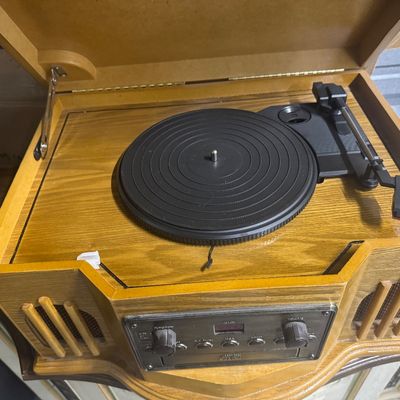 Sale Photo Thumbnail #19: Philco CD/Phonograph 18""wide x 15""deep x 9""high"