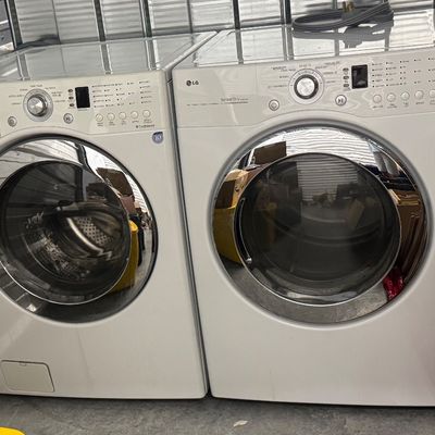 Sale Photo Thumbnail #29: LG washer and Dryer set. Dryer is electric. Set worked last time used - one year of use.