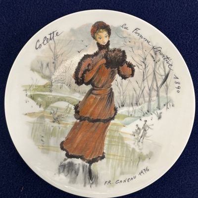 Sale Photo Thumbnail #145: D'Arceau Limoges Plates 6 pc. No chips or scratches