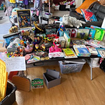 Estate sale photo