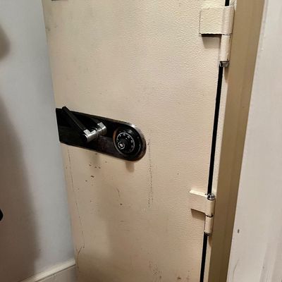 Sale Photo Thumbnail #113: 53”x 22”x ”22” Mosley Home Safe with out swing vault door