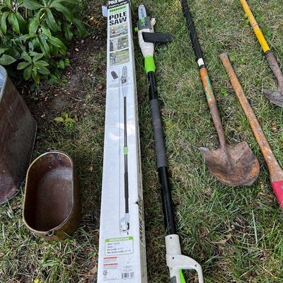 Sale Photo Thumbnail #132: Pole saw almost new