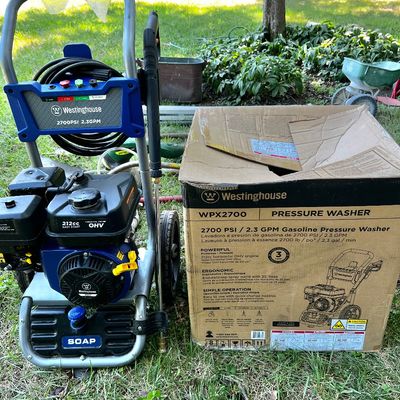 Sale Photo Thumbnail #127: Pressure Washer used only once.