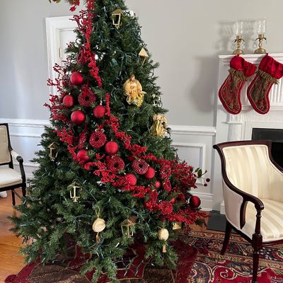 Sale Photo Thumbnail #114: Christmas tree and Christmas tree ornaments 