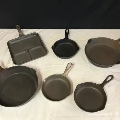 Cast Iron Wagner Ware & Griswold Pans