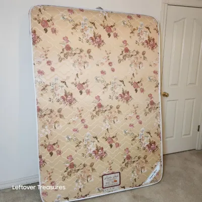 Sale Photo Thumbnail #380