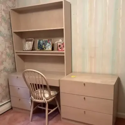 Modern bedroom set