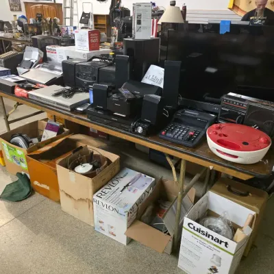Estate sale photo