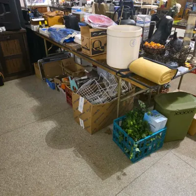 Estate sale photo