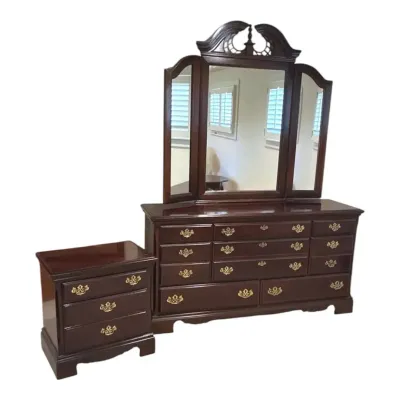 Vaughan Of Virginia Vintage Triple Dresser With Mirror And Nightstand (Upstairs)