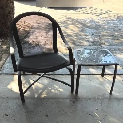 Outdoor Patio Chair That Rocks With Table