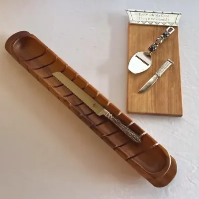 Vagabond House Baguette Board with Wheat Pattern Bread Knife With Cheese Board 