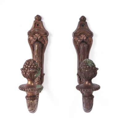 Sale Photo Thumbnail #80: Pair of French Bronze Curtain Hooks
