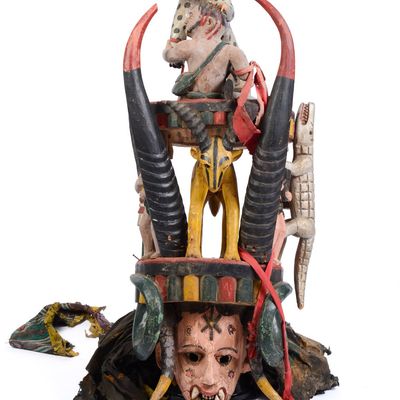 Sale Photo Thumbnail #296: Large African Tribal Headdress.