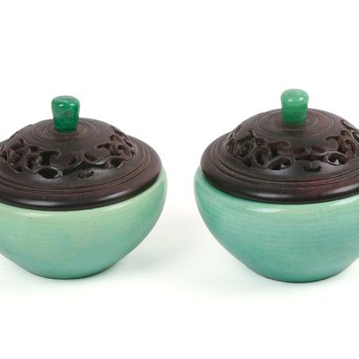 Sale Photo Thumbnail #104: Pair of Japanese Awaji Apple Green Ceramic Bowls