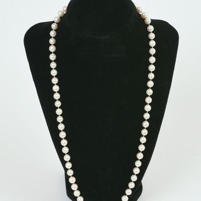 Sale Photo Thumbnail #106: Strand of Cultured Pearls