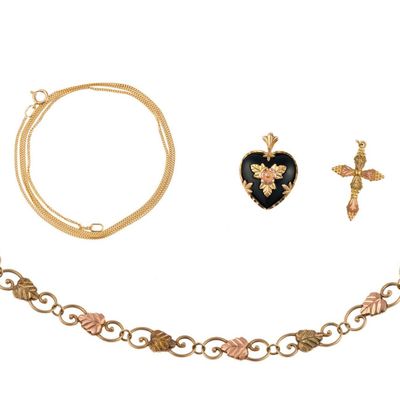 Sale Photo Thumbnail #28: 10K Gold Jewelry Incl. Pendants, Bracelet, and Necklace