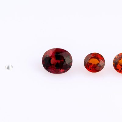 Sale Photo Thumbnail #142: 5 Loose Gemstones