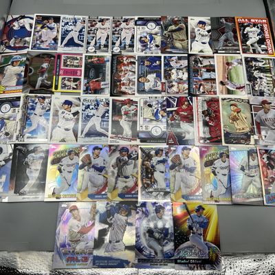 (44) Shohei Ohtani Baseball Cards W/ Inserts & Refractors