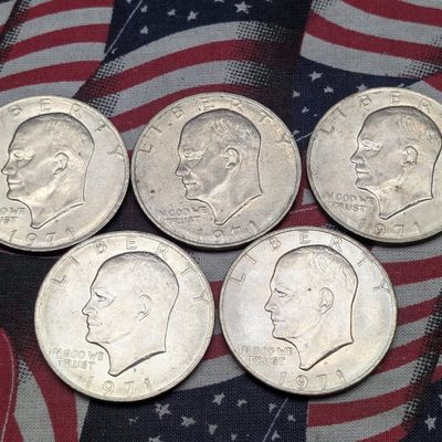 Sale Photo Thumbnail #264: (5) 1971-D Eisenhower Dollars
